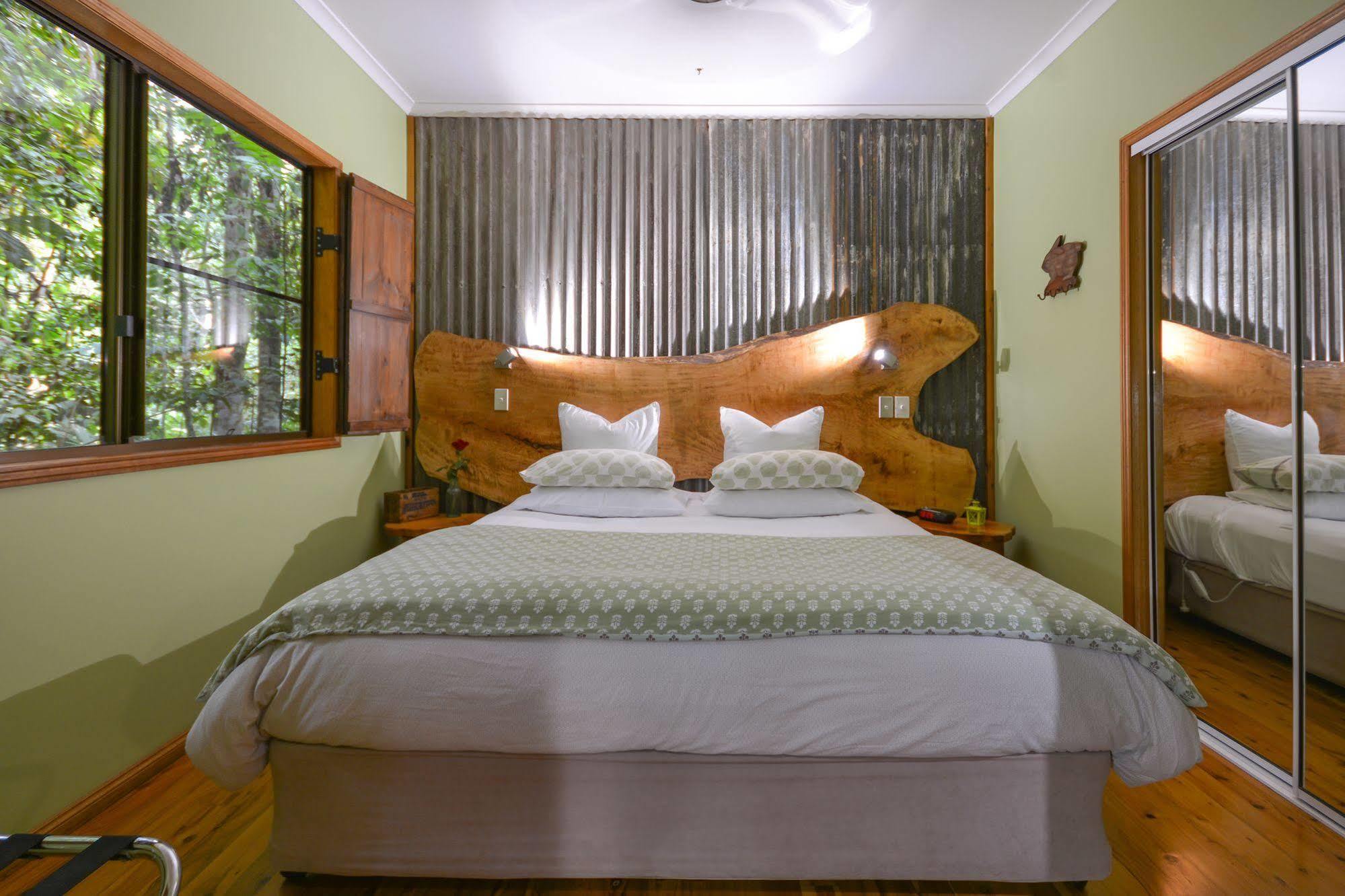 Crater Lakes Rainforest Cottages Yungaburra Exterior foto
