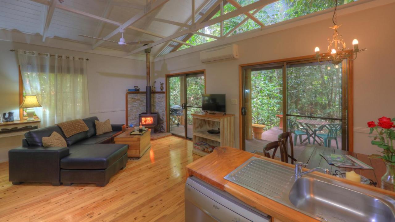 Crater Lakes Rainforest Cottages Yungaburra Exterior foto